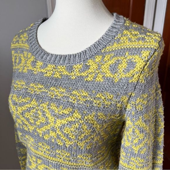Theory Tommy P Fair Isle Chunky Wool Sweater - Gray / Yellow (Size M) - Picture 2 of 10